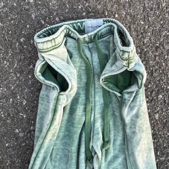 VANILLA STAR GREEN BURNOUT JOGGERS WOMENS SMALL ‘LOVE IS LOVE’ - Picture 5 of 6